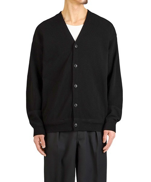 crepuscule（クレプスキュール）の「crepuscule / クレプスキュール：別注 Extra Light Moss Stitch Cardigan：ONLYARK-2-2515[COR]（カーディガン/ボレロ・メンズ・ブラック・3/2/1）」の11枚目の写真