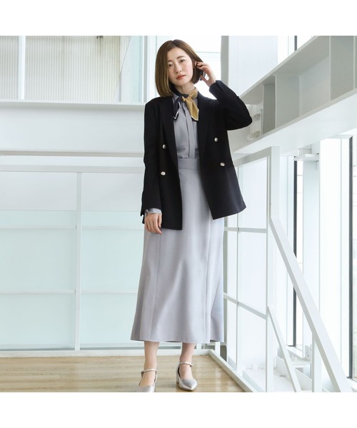 SUIT SQUARE(スーツスクエア)の「【接触冷感でサラッと快適】自宅で洗える!マーメイドフレアスカート|オフィス・通勤・オケージョン・入卒|イージーケアでシワになりにくい・吸汗速乾で快適・UVカット・消臭|セットアップ対応商品(スカート・レディース・グレイッシュブルー/ネイビー・S/M/L)」の7枚目の写真