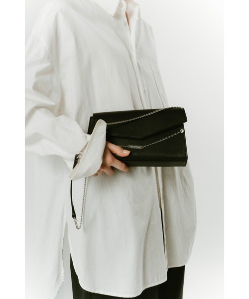 Knuth Marf（クヌースマーフ）の「metal chain deformed bag（ショルダーバッグ・レディース・ブラック・ONE SIZE）」の12枚目の写真