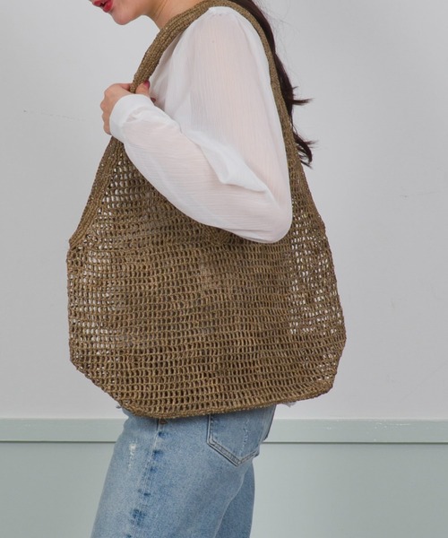 MADE IN MADA（メイドインマダ）の「【MADE IN MADA /メイドインマダ】かごバッグ　ラフィア トートバッグ（かごバッグ・レディース・チャコールグレー・FREE）」の11枚目の写真