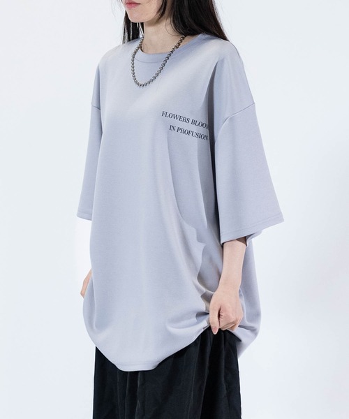 JOHN'S CLOSET（ジョンズクローゼット）の「【13】ムーン/フラワーグラフィック ビッグシルエット ポンチTシャツ（Tシャツ/カットソー・メンズ・ホワイト系1/ホワイト系2/ホワイト系3/ブラック系2/ライトグレー系1/ライトグレー系3/ブラック系1/ブラック系3/ライトグレー系2・MEDIUM/LARGE）」の19枚目の写真