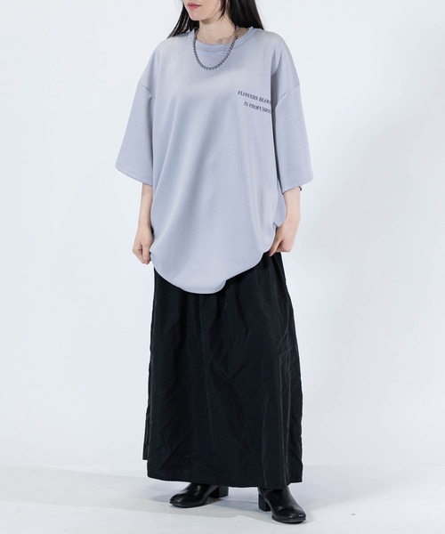 JOHN'S CLOSET（ジョンズクローゼット）の「【13】ムーン/フラワーグラフィック ビッグシルエット ポンチTシャツ（Tシャツ/カットソー・メンズ・ホワイト系1/ホワイト系2/ホワイト系3/ブラック系2/ライトグレー系1/ライトグレー系3/ブラック系1/ブラック系3/ライトグレー系2・MEDIUM/LARGE）」の21枚目の写真