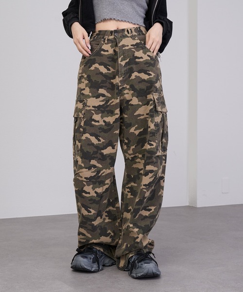 RAY CASSIN(レイカズン)の「デニムカーゴパンツ(デニムパンツ・レディース・ブルー/スカイブルー/ベージュ系その他2/カーキ・S/M)」の19枚目の写真