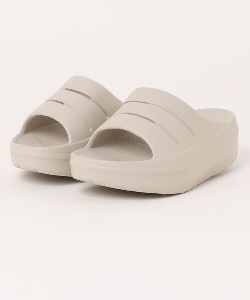 Piedi Nudi(ピエディヌーディ)の「軽量 やわらか 厚底 EVA リカバリーサンダル(サンダル・レディース・グレー/ブラック/アイボリー・S/LL/L/M)」の2枚目の写真
