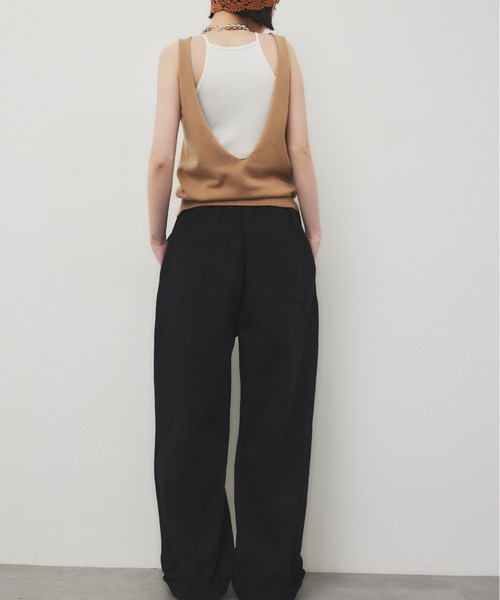 HANNE（アン）の「コットンロールアップカーブパンツ（チノパンツ・レディース・ベージュ/ホワイト/ブラック/ネイビー・SMALL/MEDIUM）」の5枚目の写真