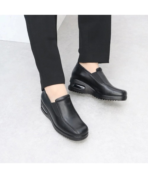 Atelier（アトリエ）の「【3E】エアークッションサイドゴアスリッポン（スリッポン・レディース・ゴールド×グレー/ブラック/ライトブラック/その他10/その他18・23.5cm/23cm/22.5cm/22cm/24.5cm/24cm）」の2枚目の写真