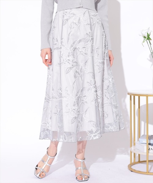 SWINGLE（スウィングル）の「刺繍エンブロイダリーチュールスカート（スカート・レディース・グレー系その他/ホワイト系その他2/ベージュ系その他2・MEDIUM/SMALL）」の6枚目の写真