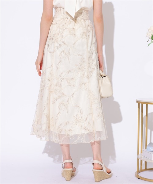 SWINGLE（スウィングル）の「刺繍エンブロイダリーチュールスカート（スカート・レディース・グレー系その他/ホワイト系その他2/ベージュ系その他2・MEDIUM/SMALL）」の14枚目の写真