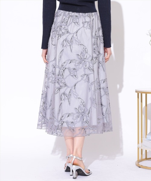 SWINGLE（スウィングル）の「刺繍エンブロイダリーチュールスカート（スカート・レディース・グレー系その他/ホワイト系その他2/ベージュ系その他2・MEDIUM/SMALL）」の19枚目の写真