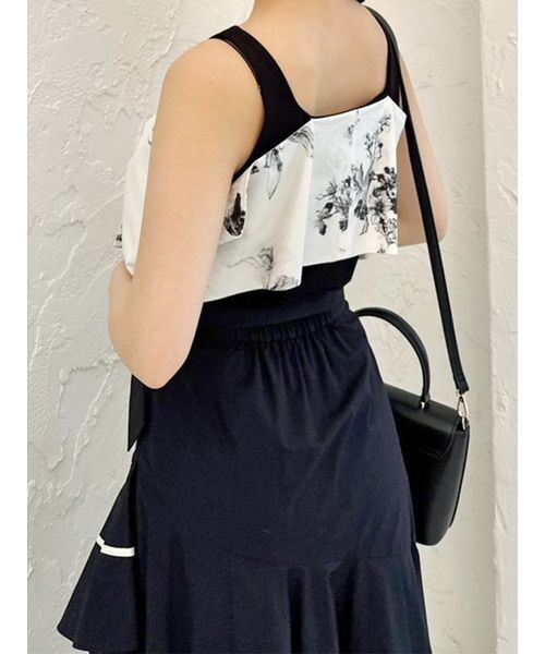 スナイデル　美品　新作　リボンディテールカットトップス　ブラック SNIDEL（スナイデル）の「リボンディテールカットトップス（T