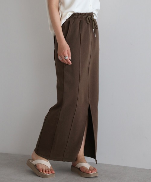 DARK-BROWN
