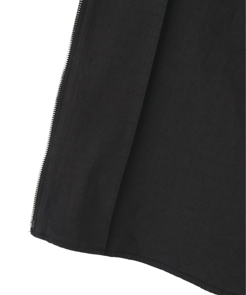 MARGARET HOWELL(マーガレットハウエル)の「LINEN COTTON TWILL BLOUSON(ブルゾン・メンズ・ブラック・LARGE)」の6枚目の写真