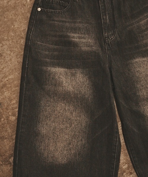 ALL RUNS(オールランズ)の「Faded denim half pants / 色落ち加工 デニムハーフパンツ メンズ 秋物 秋服 2026年秋冬(デニムパンツ・メンズ・ブラック/ブルー系2/ブルー系3/ブルー系1・L/M)」の10枚目の写真