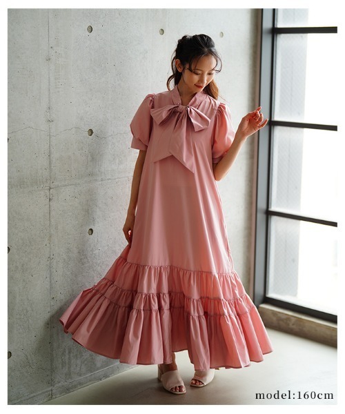 Sawa a la mode(サワアラモード)の「パフスリーブリボンティアードワンピース(ワンピース・レディース・ブラック/ピンク/ブルー・FREE)」の6枚目の写真