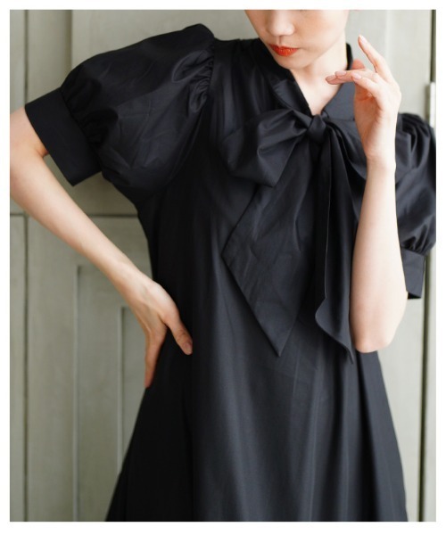 Sawa a la mode(サワアラモード)の「パフスリーブリボンティアードワンピース(ワンピース・レディース・ブラック/ピンク/ブルー・FREE)」の19枚目の写真