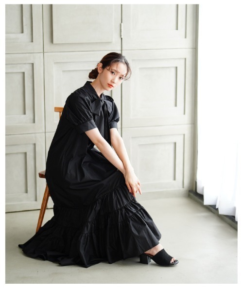 Sawa a la mode(サワアラモード)の「パフスリーブリボンティアードワンピース(ワンピース・レディース・ブラック/ピンク/ブルー・FREE)」の22枚目の写真