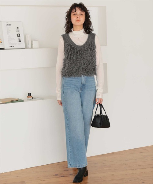 titivate（ティティベイト）の「ループデザインニットベスト（ベスト・レディース・アイボリー/チャコール/ベージュ・M/L）」の11枚目の写真