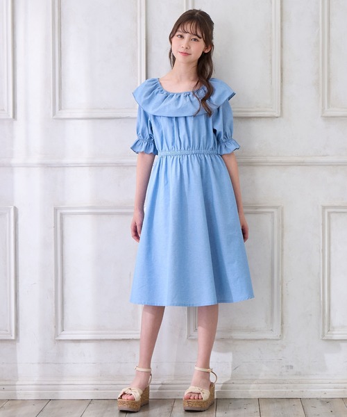 Amourire girl（アムリールガール）の「ダンガリーフリルワンピース（ワンピース・キッズ・サックスブルー/ブルー・160cm/150cm/140cm/130cm）」の6枚目の写真