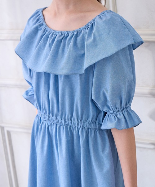 Amourire girl（アムリールガール）の「ダンガリーフリルワンピース（ワンピース・キッズ・サックスブルー/ブルー・160cm/150cm/140cm/130cm）」の18枚目の写真