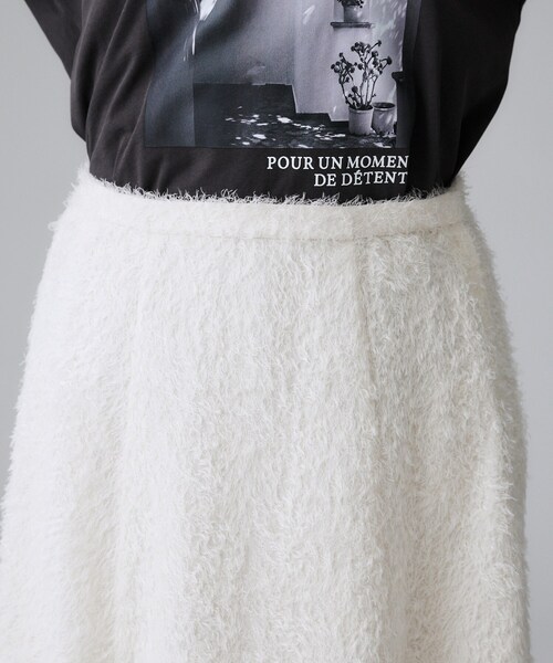 UNTITLED(アンタイトル)の「【セットアップ可/後ろウエストゴム】フェザーマーメイドスカート(スカート・レディース・アイボリー/ブラック・00/01/02/03/04/42/44/46/48/50)」の18枚目の写真