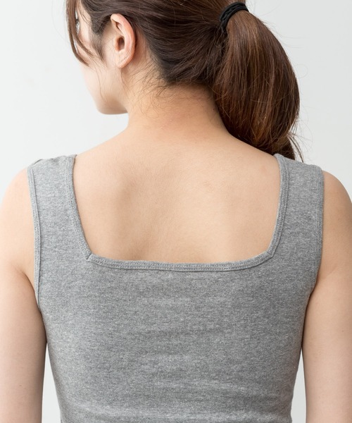 MARAI(マーライ)の「スクエアネック ブラタンクトップ カップ付き(タンクトップ・レディース・ホワイト/チャコールグレー/ブラック/ベージュ/杢グレー/カーキ/ネイビー・LL/3L/4L/L/M)」の19枚目の写真