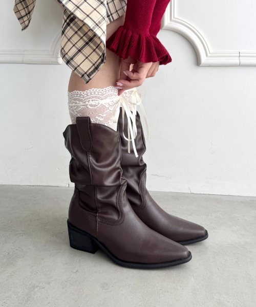 Loueme（ルエム）の「スラウチーウエスタンブーツ（ブーツ・レディース・ブラック/ベージュ/ブラウン・24.5cm/23.5cm）」の2枚目の写真