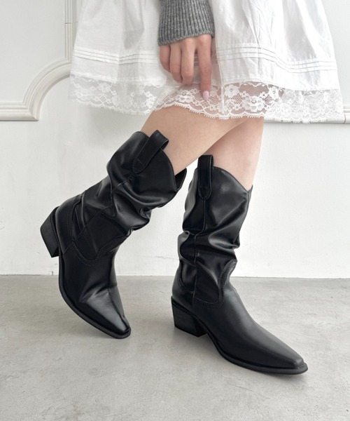 Loueme（ルエム）の「スラウチーウエスタンブーツ（ブーツ・レディース・ブラック/ベージュ/ブラウン・24.5cm/23.5cm）」の15枚目の写真