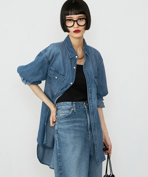 Lee（リー）の「Lee/リー こなれデニムシャツ　ゆるっとサイズ ライトオンスで着やすい 羽織 シャツ（シャツ/ブラウス・レディース・ブルー/ライトインディゴブルー・SMALL/MEDIUM）」の4枚目の写真
