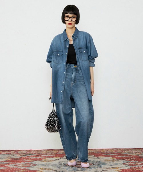 Lee（リー）の「Lee/リー こなれデニムシャツ　ゆるっとサイズ ライトオンスで着やすい 羽織 シャツ（シャツ/ブラウス・レディース・ブルー/ライトインディゴブルー・SMALL/MEDIUM）」の13枚目の写真