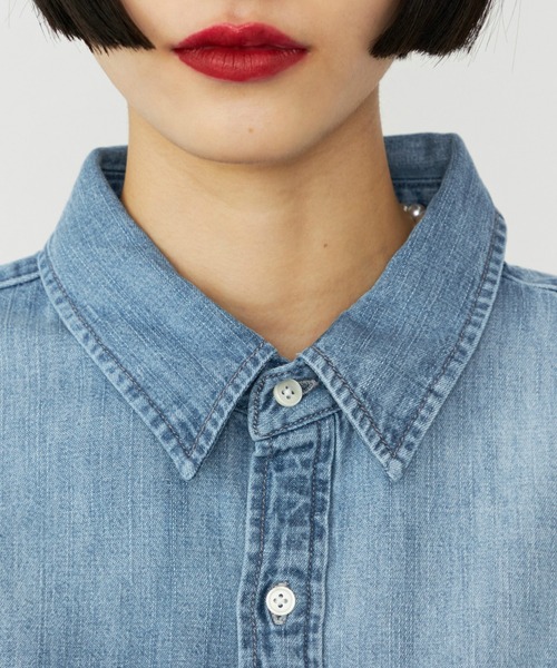 Lee（リー）の「Lee/リー こなれデニムシャツ　ゆるっとサイズ ライトオンスで着やすい 羽織 シャツ（シャツ/ブラウス・レディース・ブルー/ライトインディゴブルー・SMALL/MEDIUM）」の22枚目の写真