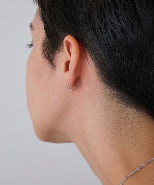 JUPITER(ジュピター)の「【K10】パフィーフープイヤリング/金属アレルギー対応 ニッケルフリー<動画あり>(イヤリング・レディース・ゴールド/シルバー・FREE)」の3枚目の写真