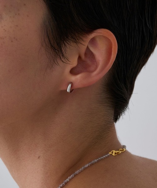 JUPITER(ジュピター)の「【K10】パフィーフープイヤリング/金属アレルギー対応 ニッケルフリー<動画あり>(イヤリング・レディース・ゴールド/シルバー・FREE)」の4枚目の写真