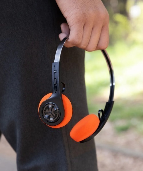 BEAVER(ビーバー)の「JLab/ジェイラブ REWIND 2 WIRELESS ワイヤレスヘッドホン(ヘッドフォン/イヤホン・メンズ・ブラック・FREE)」の9枚目の写真