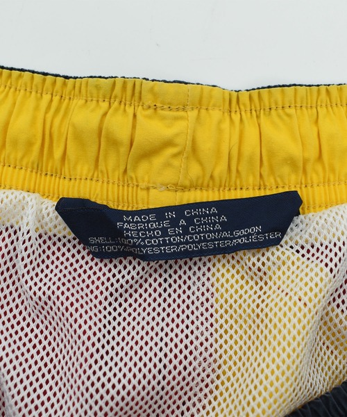 TOMMY HILFIGER(トミーヒルフィガー)の「【USED】TOMMY HILFIGER ショートパンツ(その他パンツ・メンズ・マルチ・MEDIUM)」の3枚目の写真