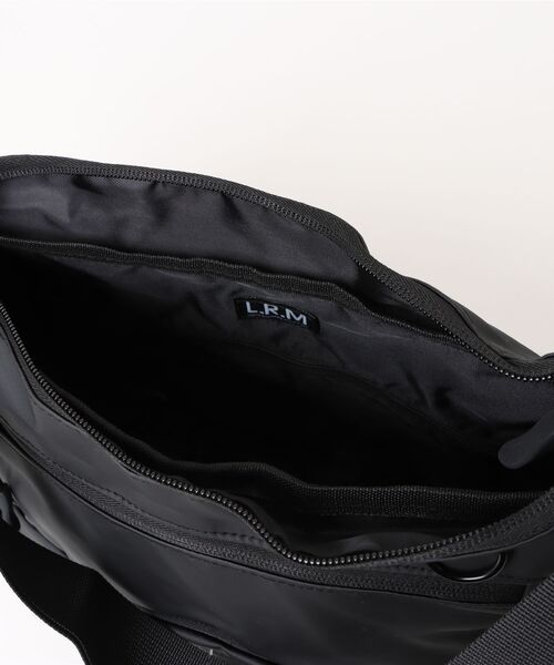 ABBEY MARKET(アビーマーケット)の「L.R.M 10ポケットショルダーバッグ(ショルダーバッグ・メンズ・ブラック/ブラック系その他/グレー・FREE)」の9枚目の写真