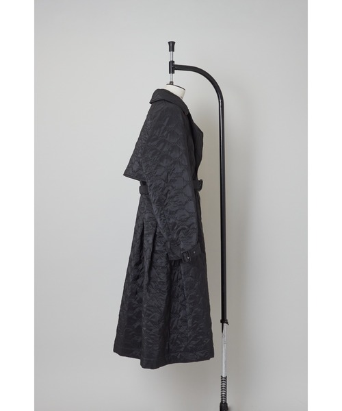 新品未使用 シンヤコヅカ カポックノット キルティング トレンチコート 新品未使用 シンヤコヅカ カポックノット キルティング トレンチコート