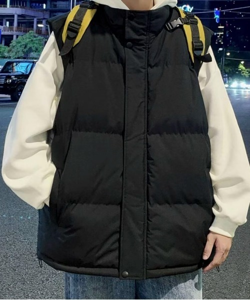 link lot(リンクロット)の「シンプルデザインスタンドネックパテッドベスト(ダウンベスト・メンズ・ブラック/アイボリー・M/L)」の4枚目の写真