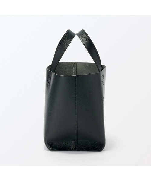 無印良品（ムジルシリョウヒン）の「ヌメ革　ミニトートバッグ（トートバッグ・レディース・ブラック/ブラウン系・FREE）」の10枚目の写真