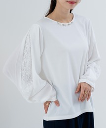 ANNA LUNA（アンナルナ）の「【ANNA LUNA】袖の スリット からのぞく レース がポイントの 上品ブラウス！（Tシャツ/カットソー・レディース）」