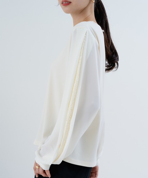 ANNA LUNA(アンナルナ)の「【ANNA LUNA】袖の スリット からのぞく レース がポイントの 上品ブラウス!(Tシャツ/カットソー・レディース・オフホワイト/ブラック/ベージュ・MEDIUM)」の19枚目の写真