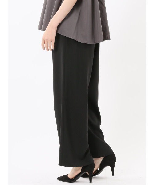 m.f.editorial（エムエフエディトリアル）の「【ストレッチ UVカット イージーケア】m.f.エディトリアル レディース ドライタッチ カルゼ イージーパンツ(セットアップ可能)（スラックス・レディース・ベージュ/ブラック・LARGE/MEDIUM）」の7枚目の写真