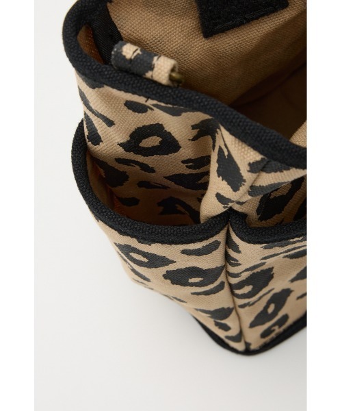 RODEO CROWNS WIDE BOWL（ロデオクラウンズワイドボウル）の「ポケットミドルトート（トートバッグ・レディース・サックスブルー/ブラウン系その他/オフホワイト/ブラック・FREE）」の7枚目の写真