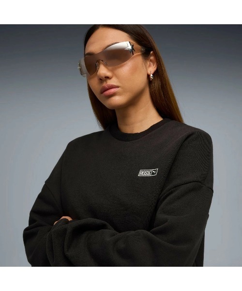 PUMA(プーマ)の「PUMA PUMA x ROSE OVERSIZED CREW TR(プーマ プーマ x ロゼ オーバーサイズド クルー TR)(スウェット・レディース・ブラック系/グレー系・SMALL/MEDIUM/LARGE)」の6枚目の写真