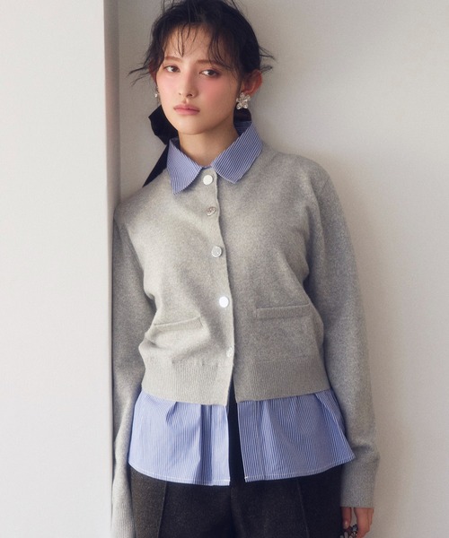 VIS(ビス)の「シャツレイヤード風メタルボタンカーディガン(カーディガン/ボレロ・レディース・チャコールグレー/ライトグレー/キナリ/ホワイト系その他5/グレー系その他・FREE)」の5枚目の写真