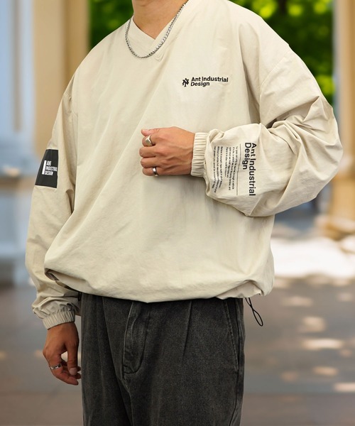 Burner(バーナー)の「【GROOVY STORE】ナイロンタスラン バルーン袖 ビッグサイズプルオーバー(その他トップス・メンズ・カーキ/ブラック/チャコールグレー/アイボリー/ブラック系その他2/アイボリー系2/カーキ系2/チャコール・M/LL/L)」の7枚目の写真
