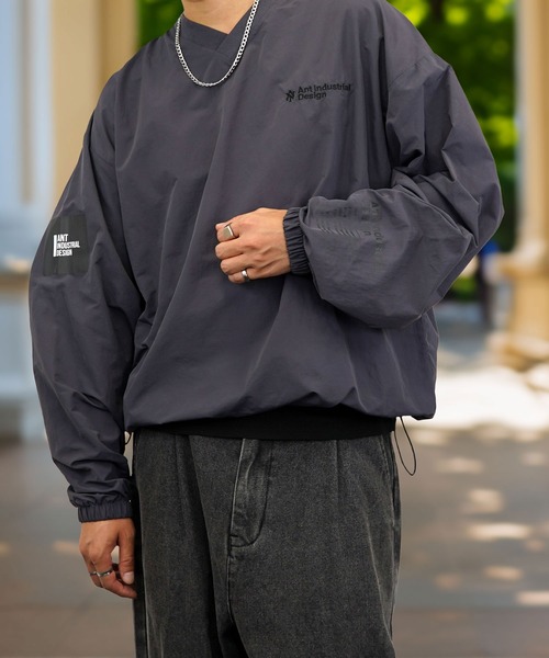 Burner(バーナー)の「【GROOVY STORE】ナイロンタスラン バルーン袖 ビッグサイズプルオーバー(その他トップス・メンズ・カーキ/ブラック/チャコールグレー/アイボリー/ブラック系その他2/アイボリー系2/カーキ系2/チャコール・M/LL/L)」の5枚目の写真