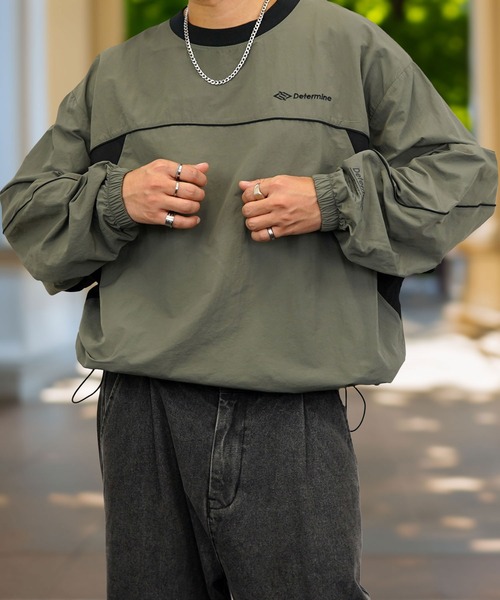 Burner(バーナー)の「【GROOVY STORE】ナイロンタスラン バルーン袖 ビッグサイズプルオーバー(その他トップス・メンズ・カーキ/ブラック/チャコールグレー/アイボリー/ブラック系その他2/アイボリー系2/カーキ系2/チャコール・M/LL/L)」の16枚目の写真
