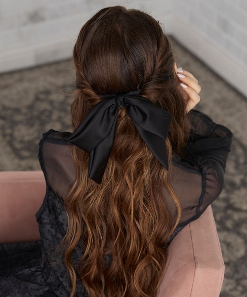 BONLECILL noir（ボンルシールノワール）の「【BONLECILL noir】ビッグリボンバレッタ/ヘアクリップ（バレッタ/ヘアクリップ・レディース・ブラック・FREE）」の2枚目の写真