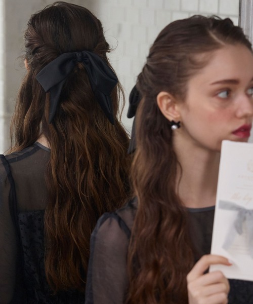 BONLECILL noir（ボンルシールノワール）の「【BONLECILL noir】ビッグリボンバレッタ/ヘアクリップ（バレッタ/ヘアクリップ・レディース・ブラック・FREE）」の3枚目の写真