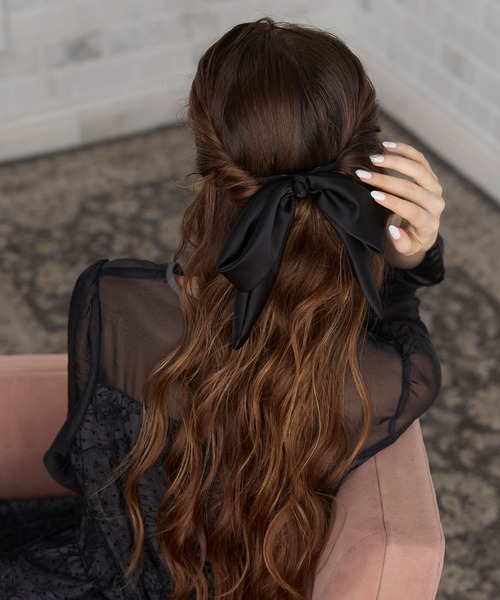 BONLECILL noir（ボンルシールノワール）の「【BONLECILL noir】ビッグリボンバレッタ/ヘアクリップ（バレッタ/ヘアクリップ・レディース・ブラック・FREE）」の6枚目の写真